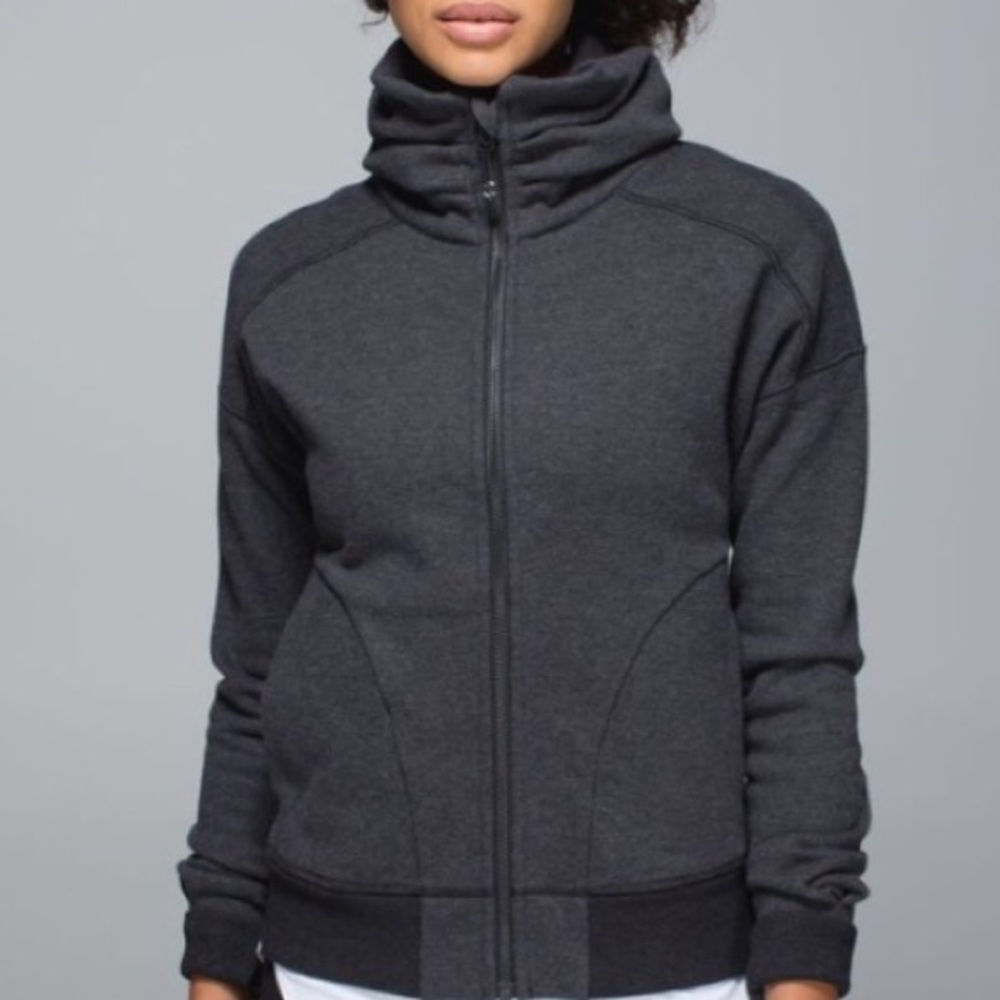 LULULEMON HUG IT OUT JACKET in HEATHER GREY